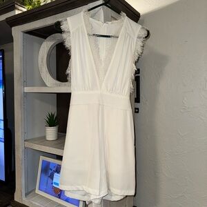 Elegant White Sleeveless Romper